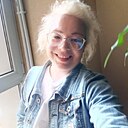 София, 44 года