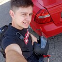 Макс, 24 года