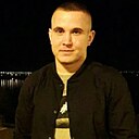Холостяк, 43 года