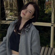 Фотография девушки Юля, 19 лет из г. Екатеринбург