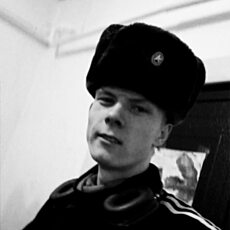 Фотография мужчины Данил, 18 лет из г. Алейск