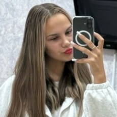 Арина, 19 из г. Омск.