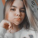 Полина, 22 года