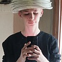 Анатолий, 18 лет