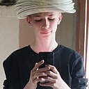 Анатолий, 18 лет