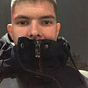Максим, 23 года