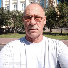 Михаил, 64 из г. Санкт-Петербург.