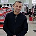 Валера, 44 года