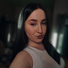 Фотография девушки Александра, 21 год из г. Тюмень