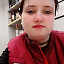 Лариса, 18 лет