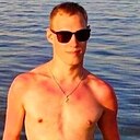 Илья, 24 года