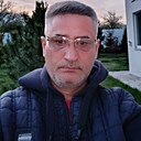 Максим, 51 год