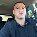 Лев, 40 лет
