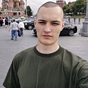 Илья, 21 год