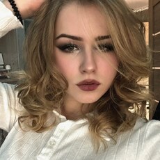 Фотография девушки Поля, 23 года из г. Санкт-Петербург