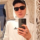 Максим, 23 года
