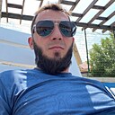 Ислаам, 35 лет