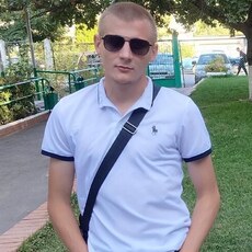 Фотография мужчины Максим, 21 год из г. Ровеньки