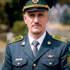 Фотография мужчины 𝕺𝖇𝖊𝖗𝖘𝖈𝖍𝖆𝖗𝖋ü𝖍𝖗𝖊𝖗, 37 лет из г. Харьков
