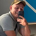 Макс, 33 года