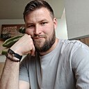 Том Харде, 33 года