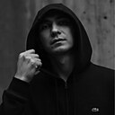 Део, 23 года