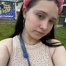 Ангелина, 18 из г. Хабаровск.
