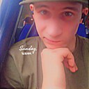 Макс, 22 года