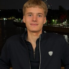 Фотография мужчины Максим, 18 лет из г. Москва