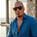 Adam, 34 года
