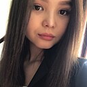 Аяулым, 18 лет