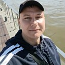 Молодой, 35 лет