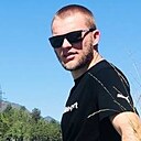 Илья, 32 года