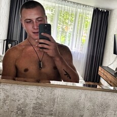 Фотография мужчины Артем, 21 год из г. Мариуполь
