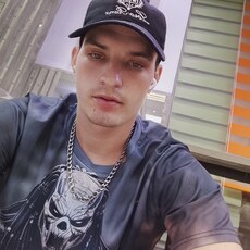 Фотография мужчины Эдуард, 23 года из г. Усть-Каменогорск