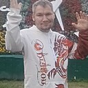 Li, 32 года