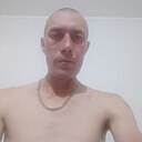 Миша, 42 года
