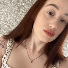 Фотография девушки Олеся, 20 лет из г. Омск
