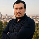 Лев, 28 лет