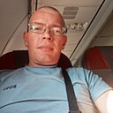Full, 41 год