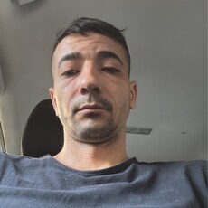 Фотография мужчины Andrei, 37 лет из г. București