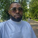 Austin, 34 года