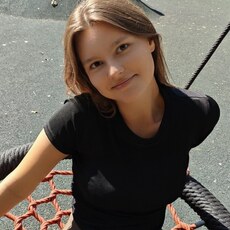 Фотография девушки Полина, 18 лет из г. Барнаул