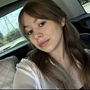 Полина, 22 года