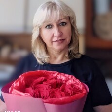 Фотография девушки Лена, 54 года из г. Санкт-Петербург