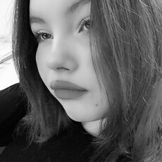 Фотография девушки Варя, 18 лет из г. Челябинск