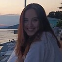 Анастасия, 18 лет