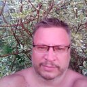 Максим, 33 года
