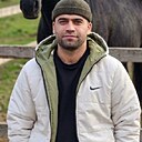 Манучехр, 27 лет