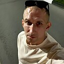 Денис, 34 года